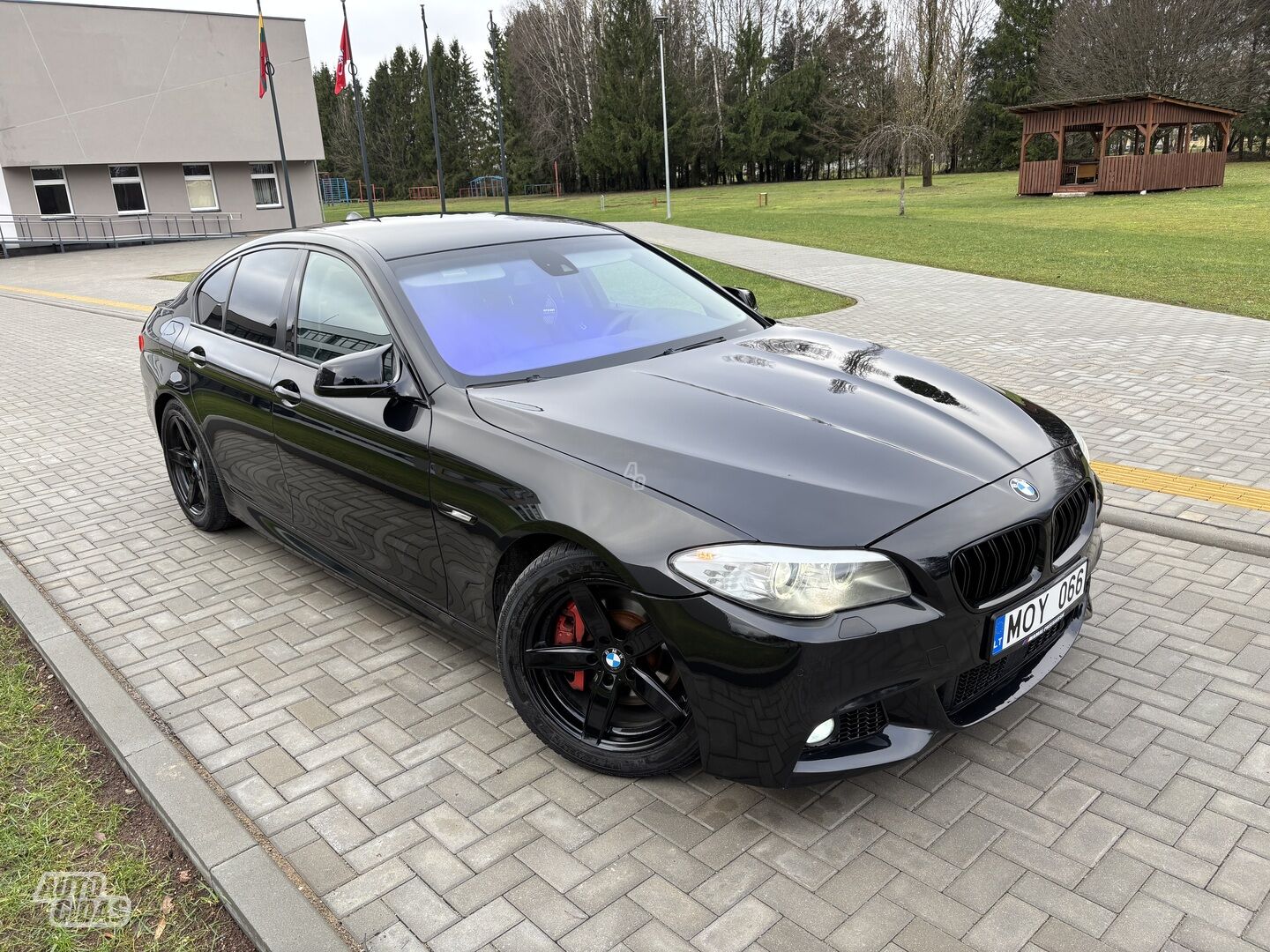 Bmw 525 2011 m Sedanas