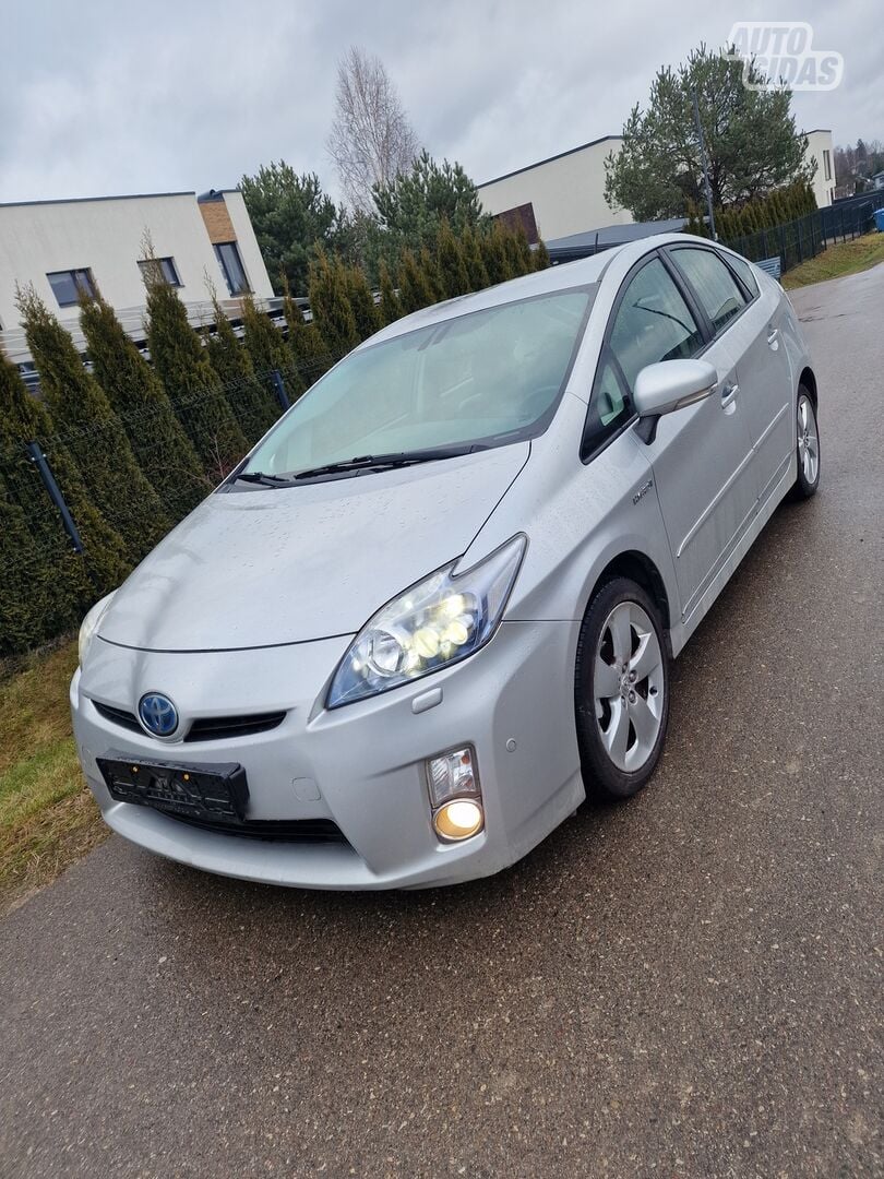 Toyota Prius 2009 y Hatchback