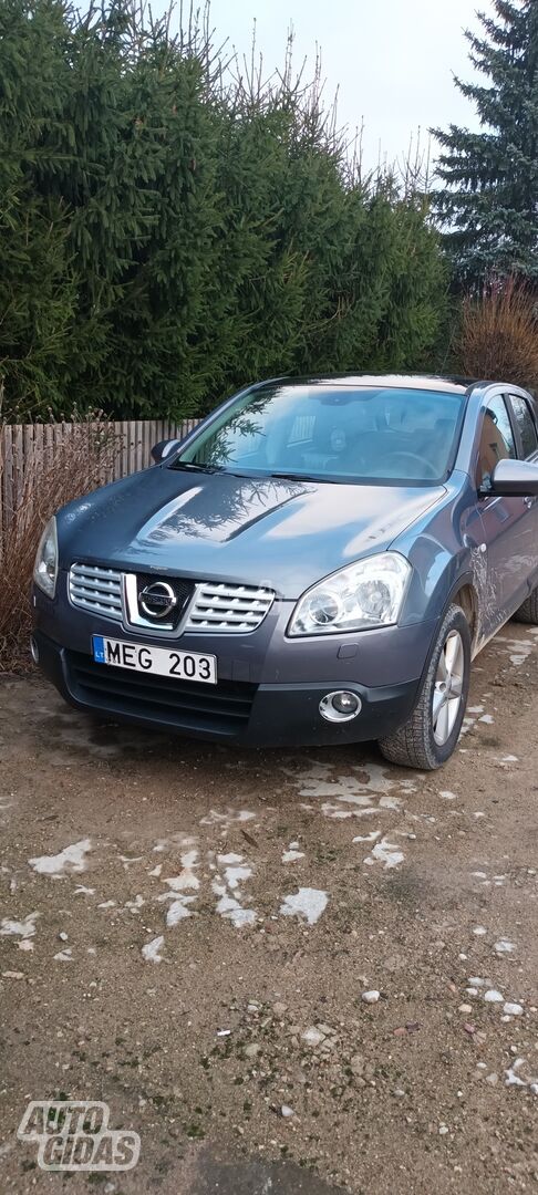 Nissan Qashqai 2008 г Внедорожник / Кроссовер