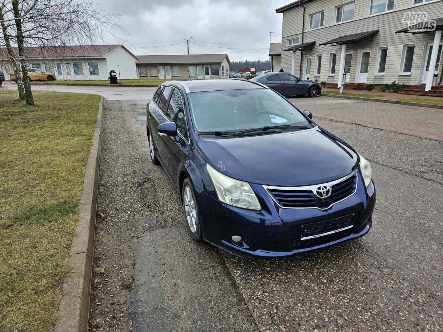 Toyota Avensis 2009 г Универсал