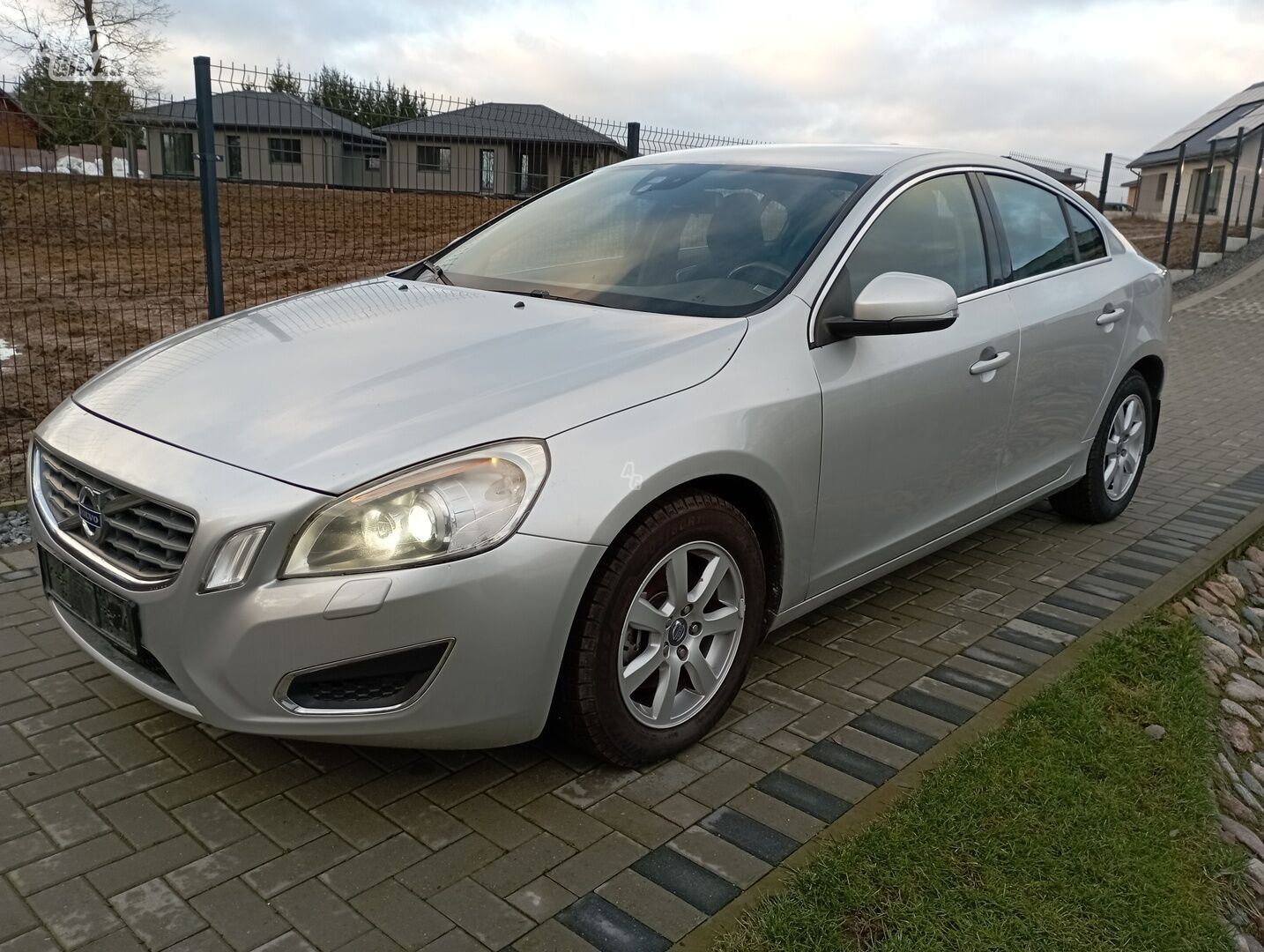 Volvo S60 2012 m Sedanas