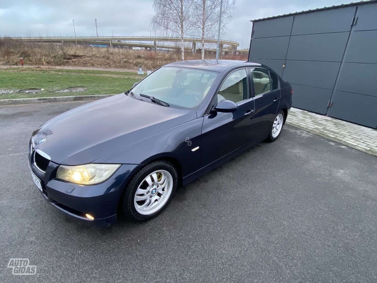 Bmw 320 2005 y Sedan