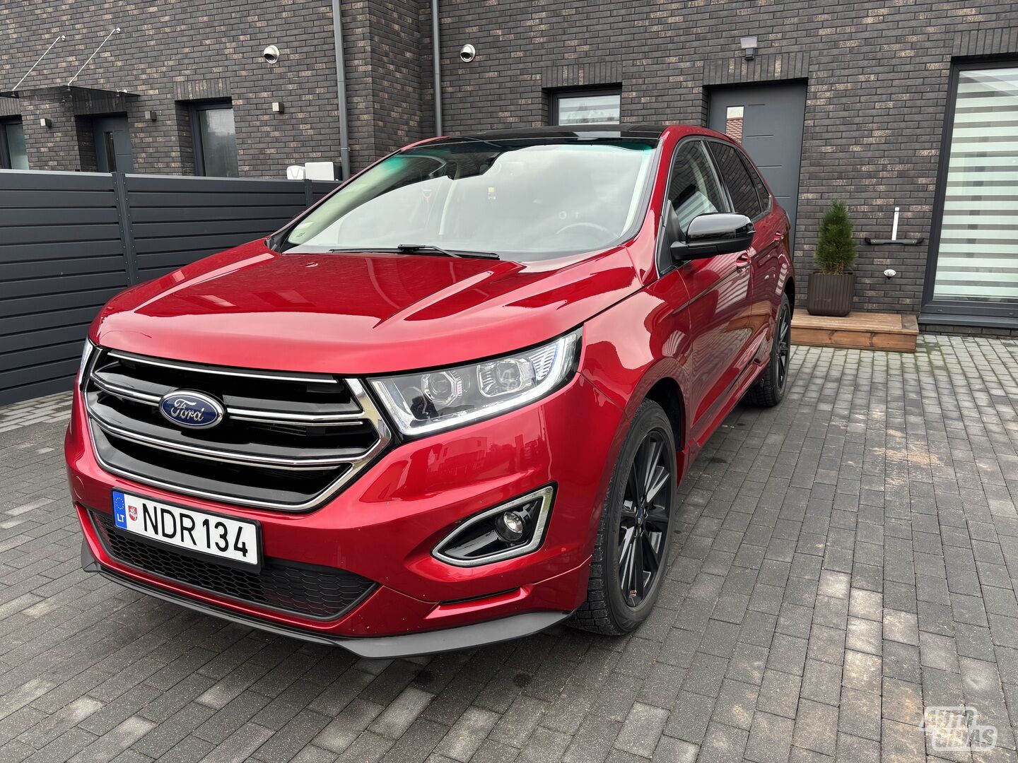 Ford EDGE 2017 m Visureigis / Krosoveris