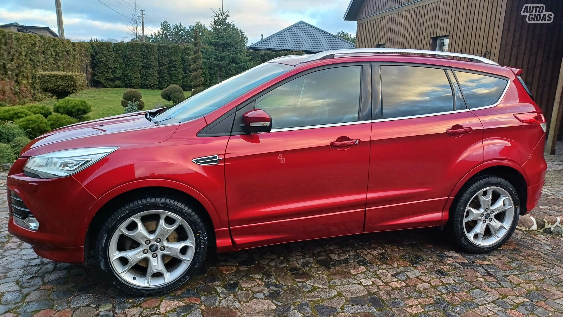 Ford Kuga 2015 m Visureigis / Krosoveris