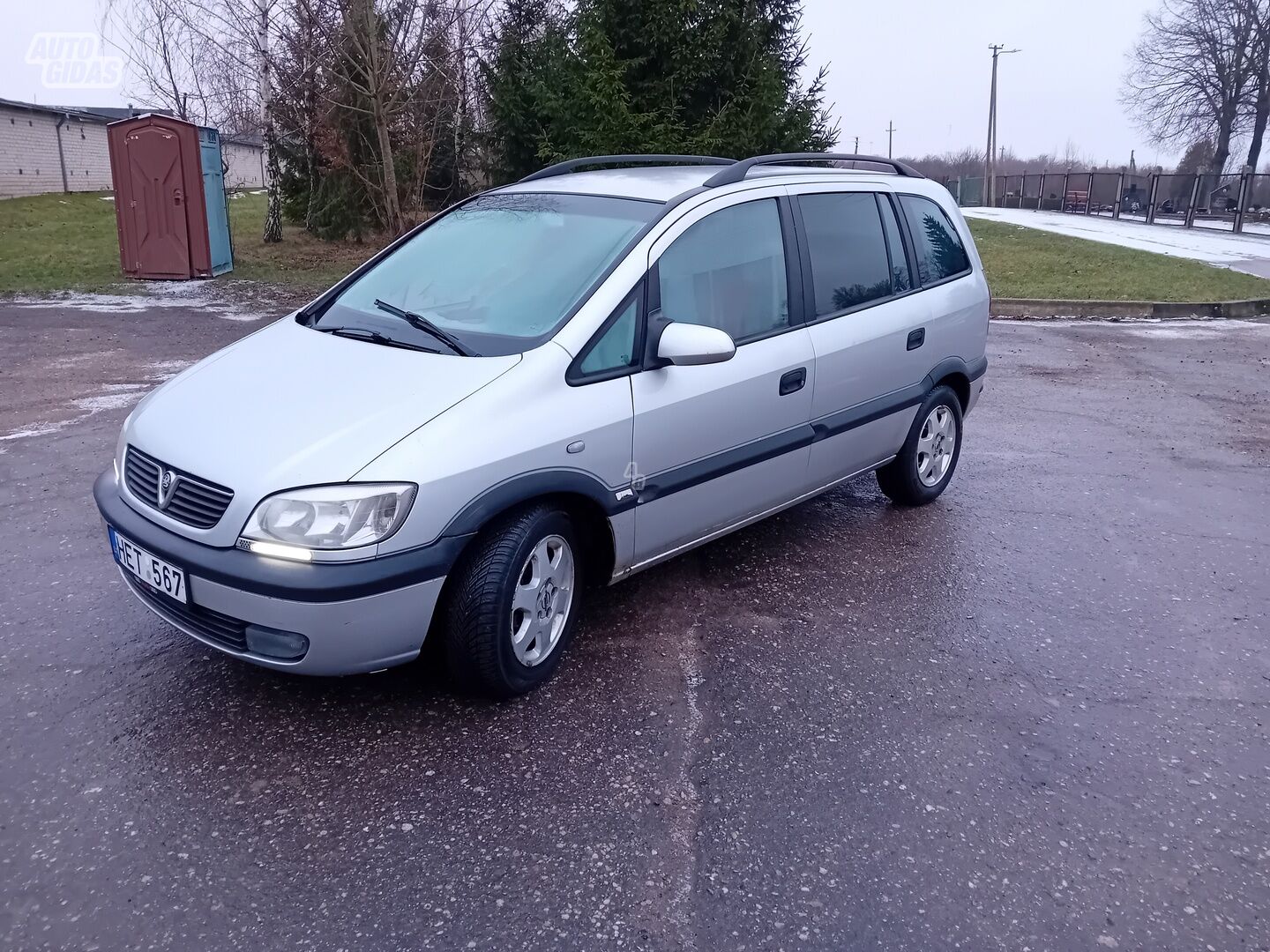 Opel Zafira 2002 г Хэтчбек