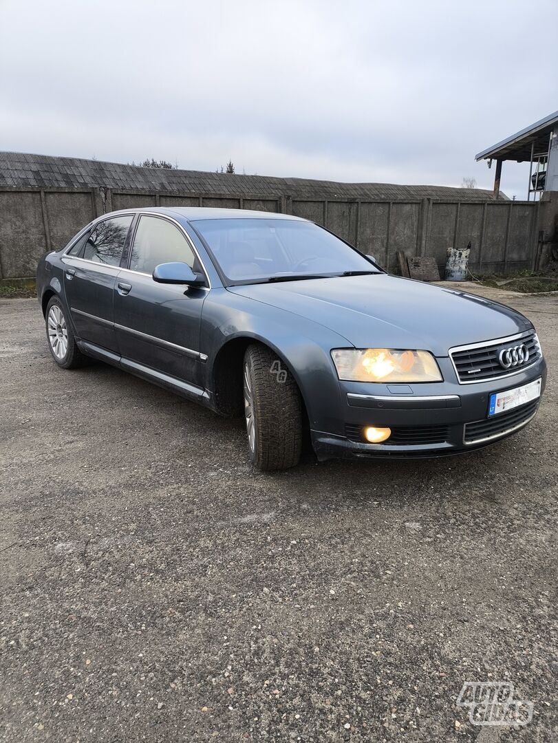 Audi A8 2004 m Sedanas