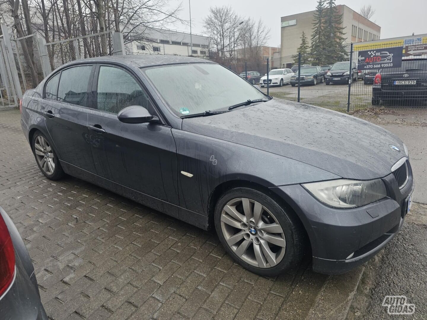 Bmw 330 2006 m Sedanas