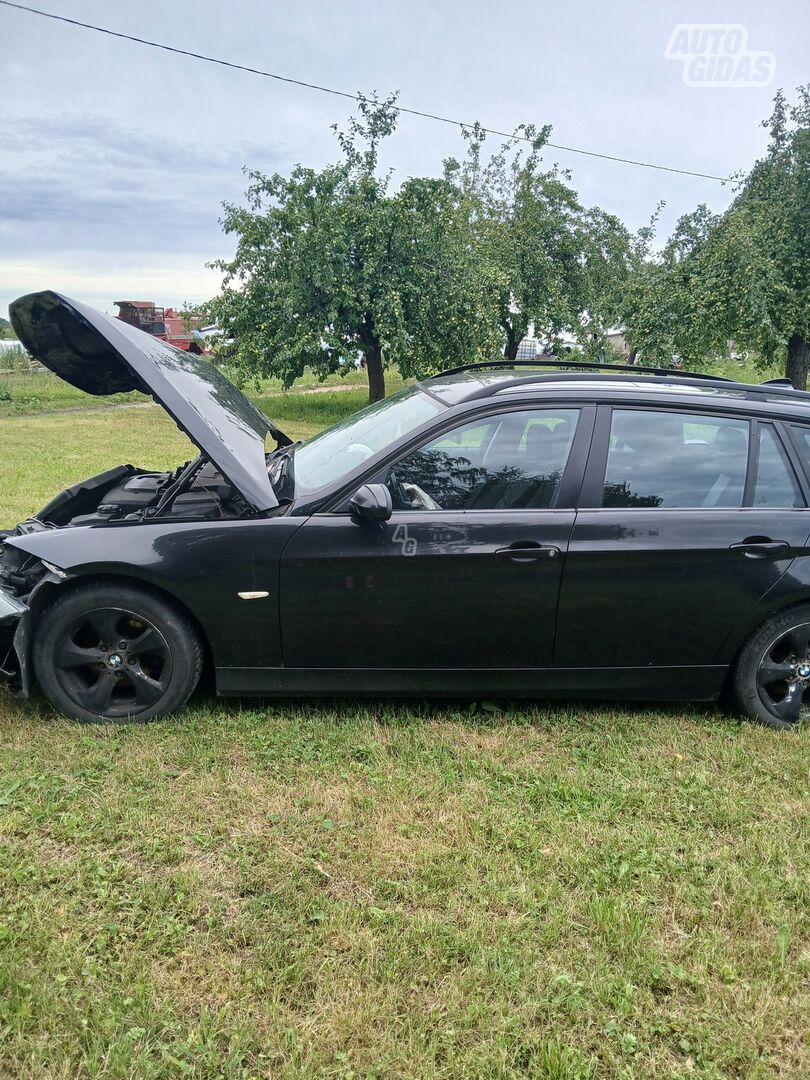 Bmw 320 E91 2007 г запчясти