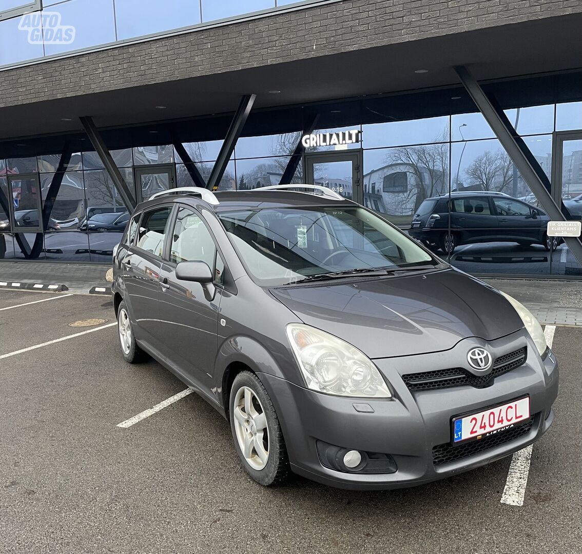 Toyota Corolla Verso 2008 y Van