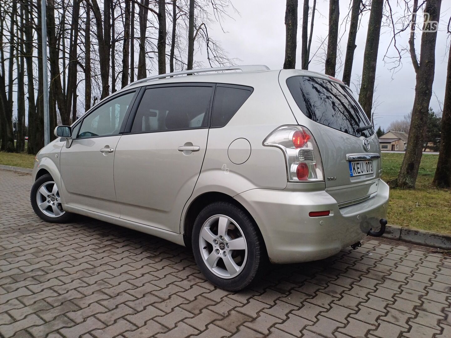 Toyota Corolla Verso 2008 г Минивэн