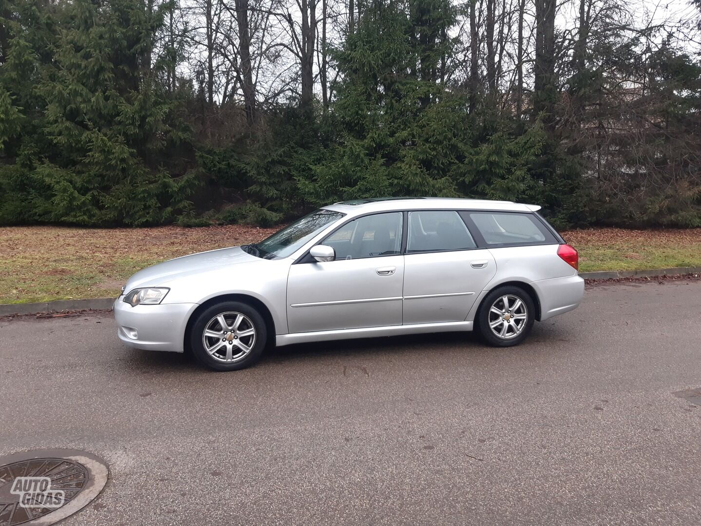 Subaru Legacy 2005 m Universalas