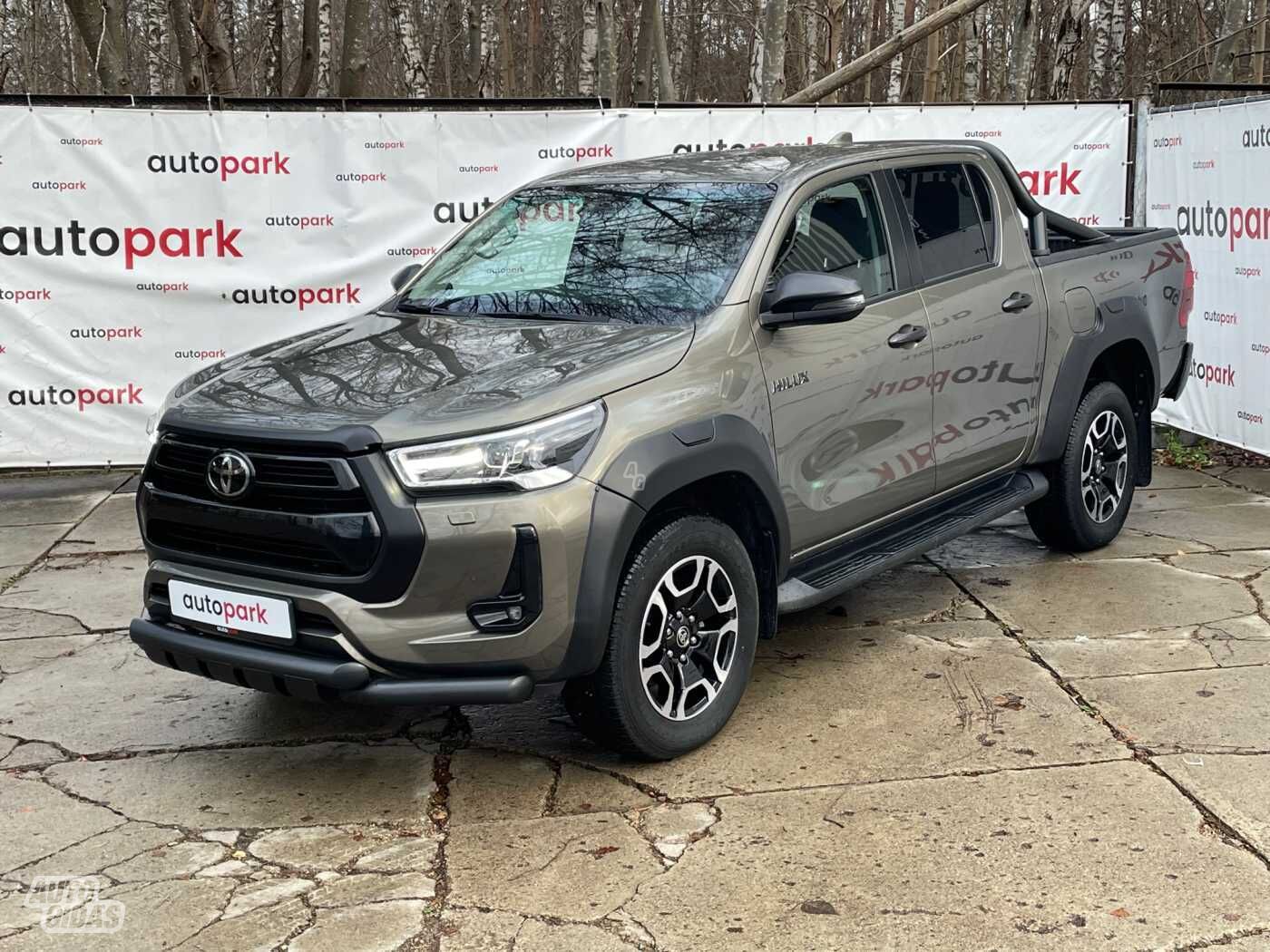 Toyota Hilux 2023 m Pikapas