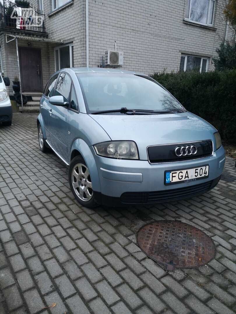 Audi A2 2002 г Хэтчбек