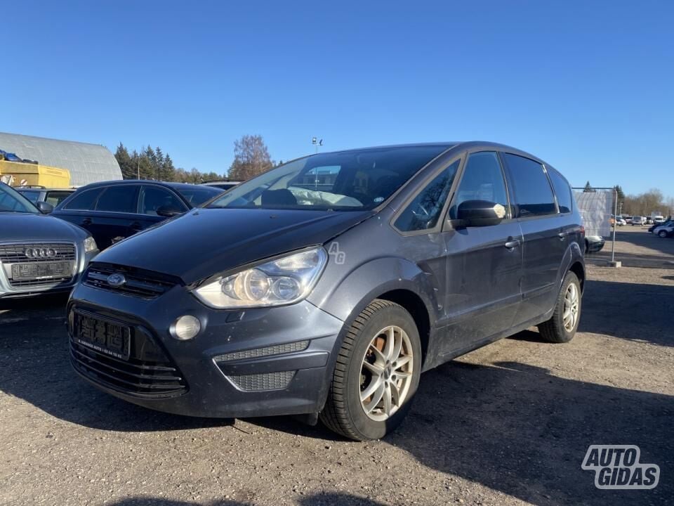 Ford S-Max 2010 г Минивэн