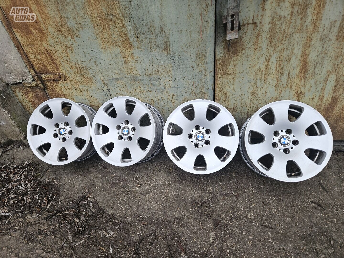 BMW light alloy R17 rims