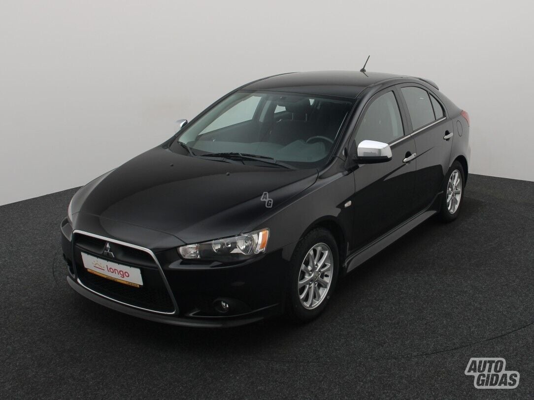 Mitsubishi Lancer 2014 y Hatchback