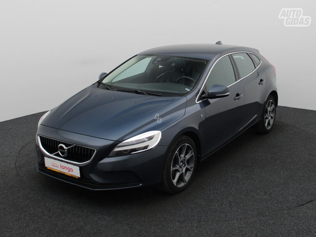 Volvo V40 2016 г Хэтчбек