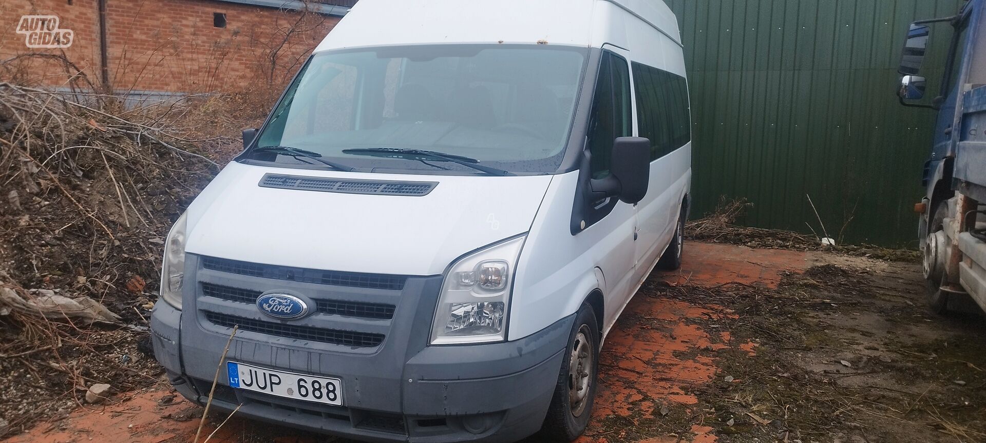 Ford Transit 2009 y Minibus