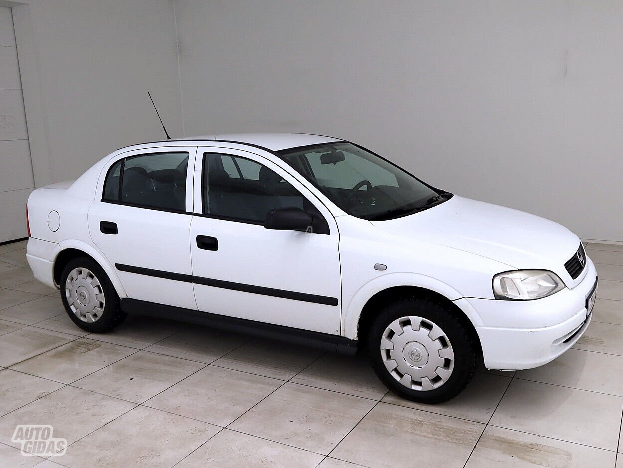 Opel Astra 2005 m Sedanas