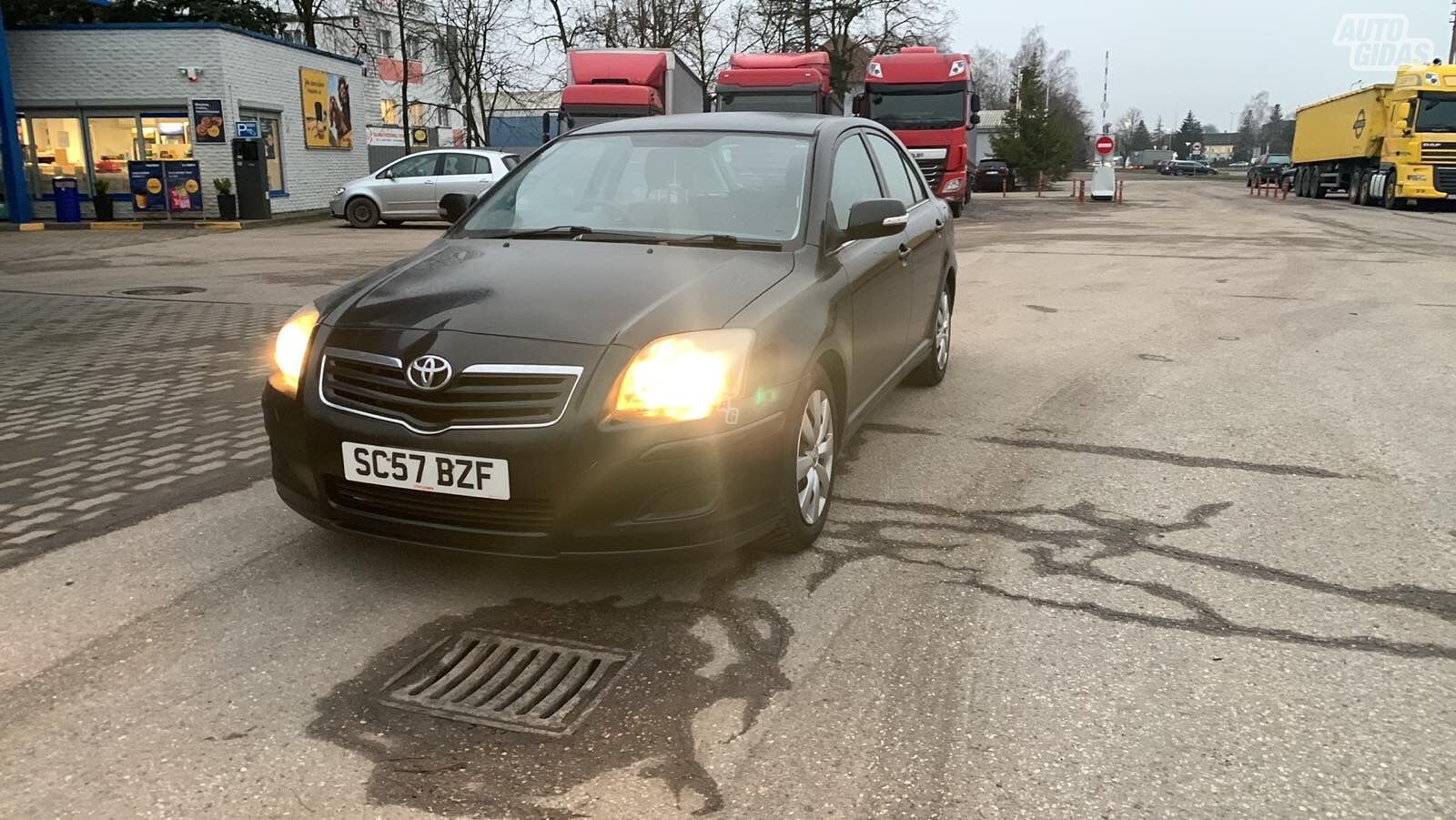 Toyota Avensis 2008 г Хэтчбек