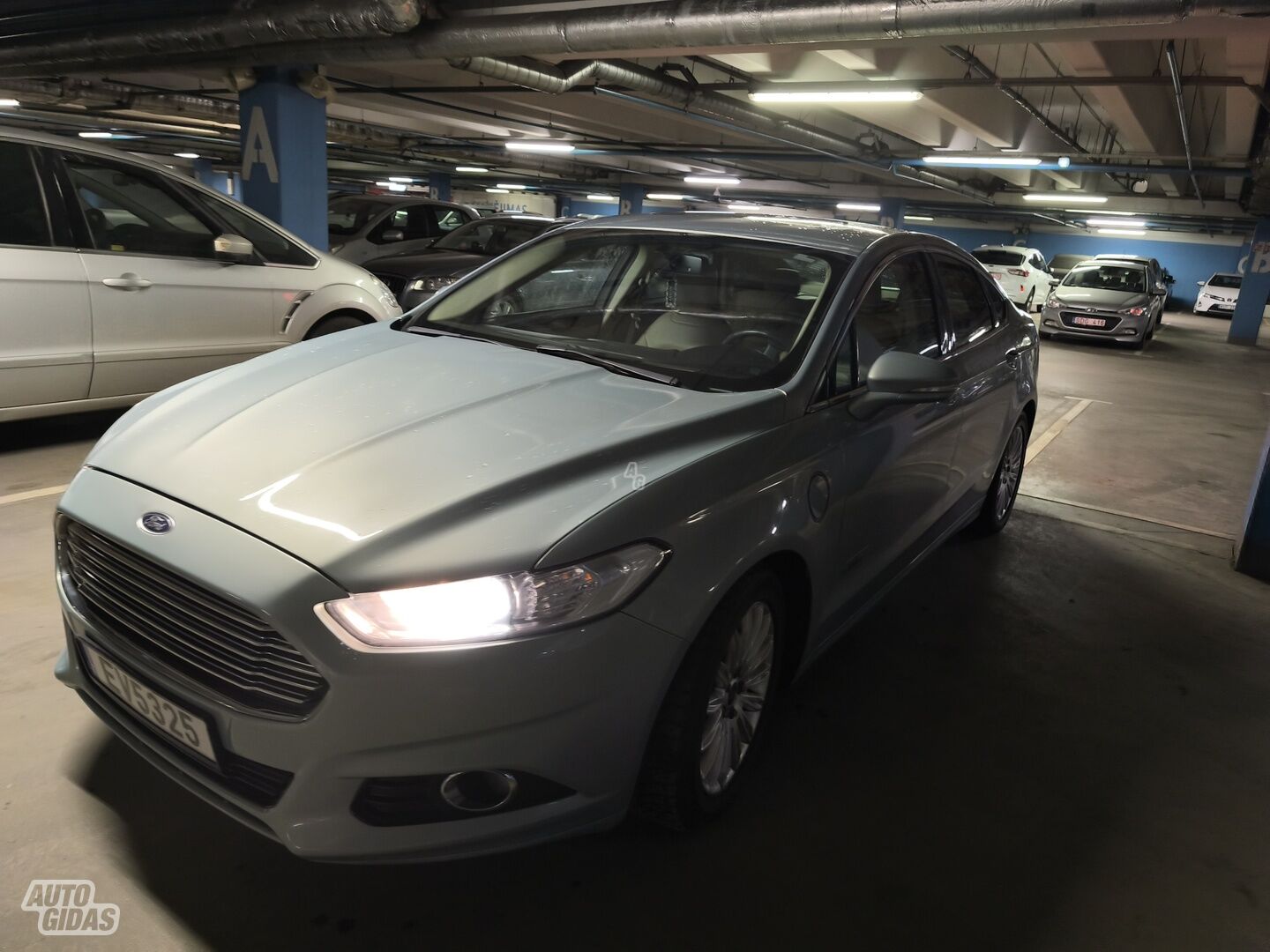 Ford Fusion 2013 m Sedanas