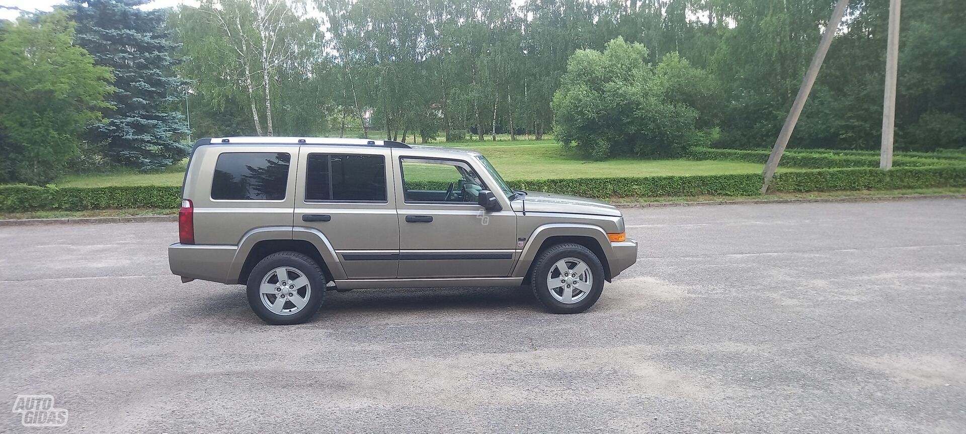 Jeep Commander 2006 m Visureigis / Krosoveris