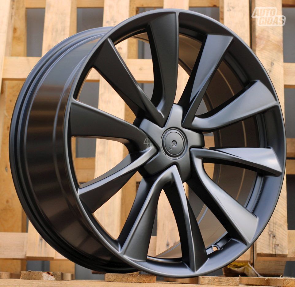 Autowheels Tesla Model 3 Stiletto Style light alloy R18 rims