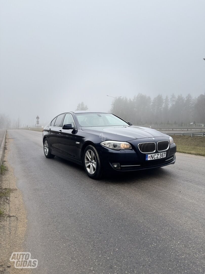 Bmw 528 2011 y Sedan