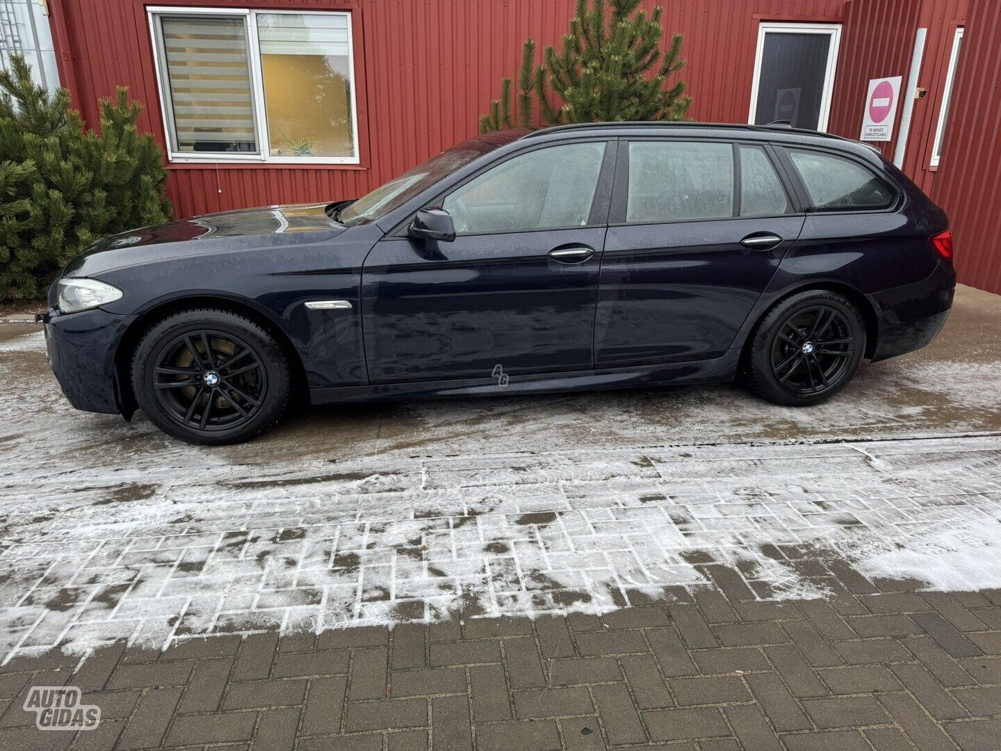 Bmw 530 2011 y parts