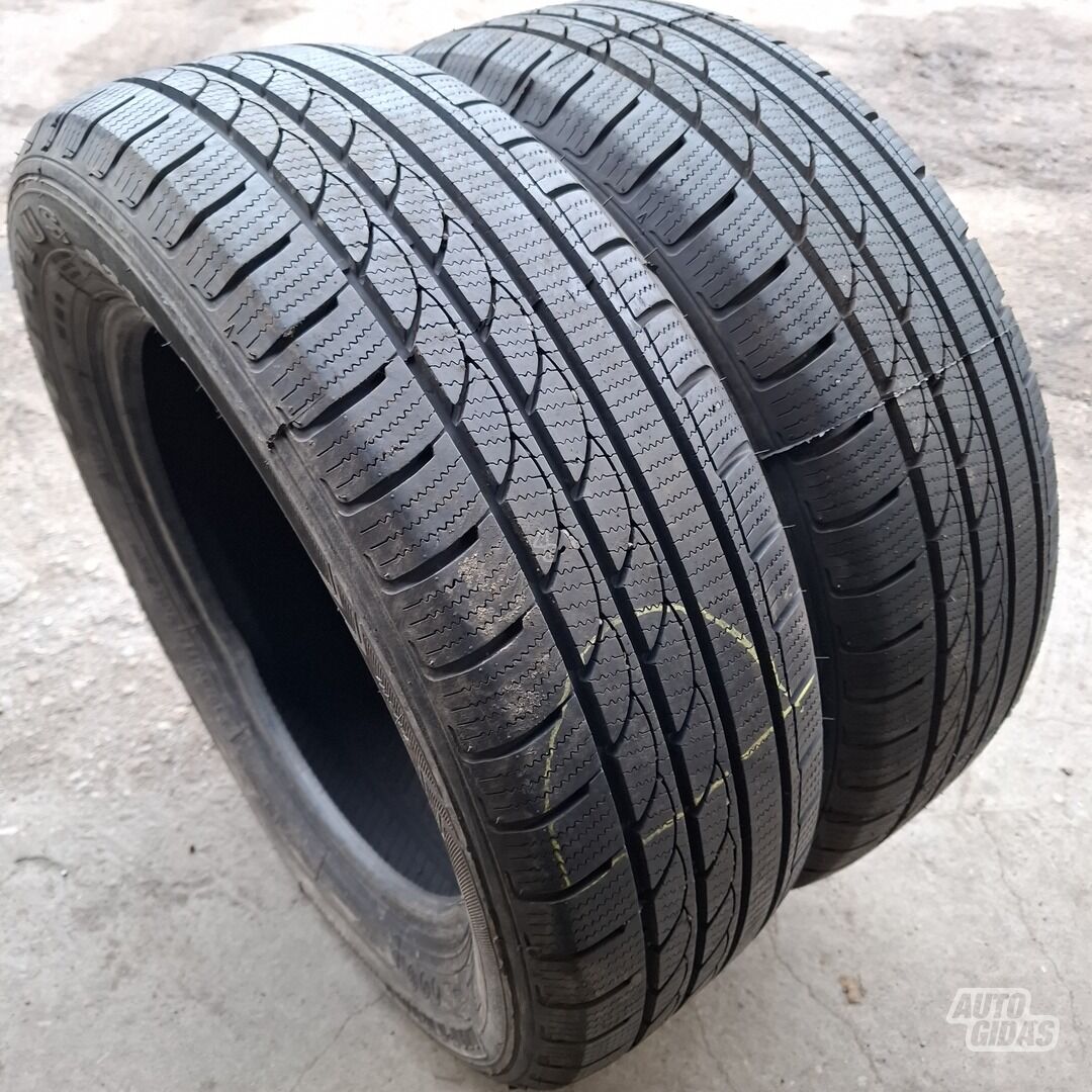 Imperial R17 universal tyres passanger car