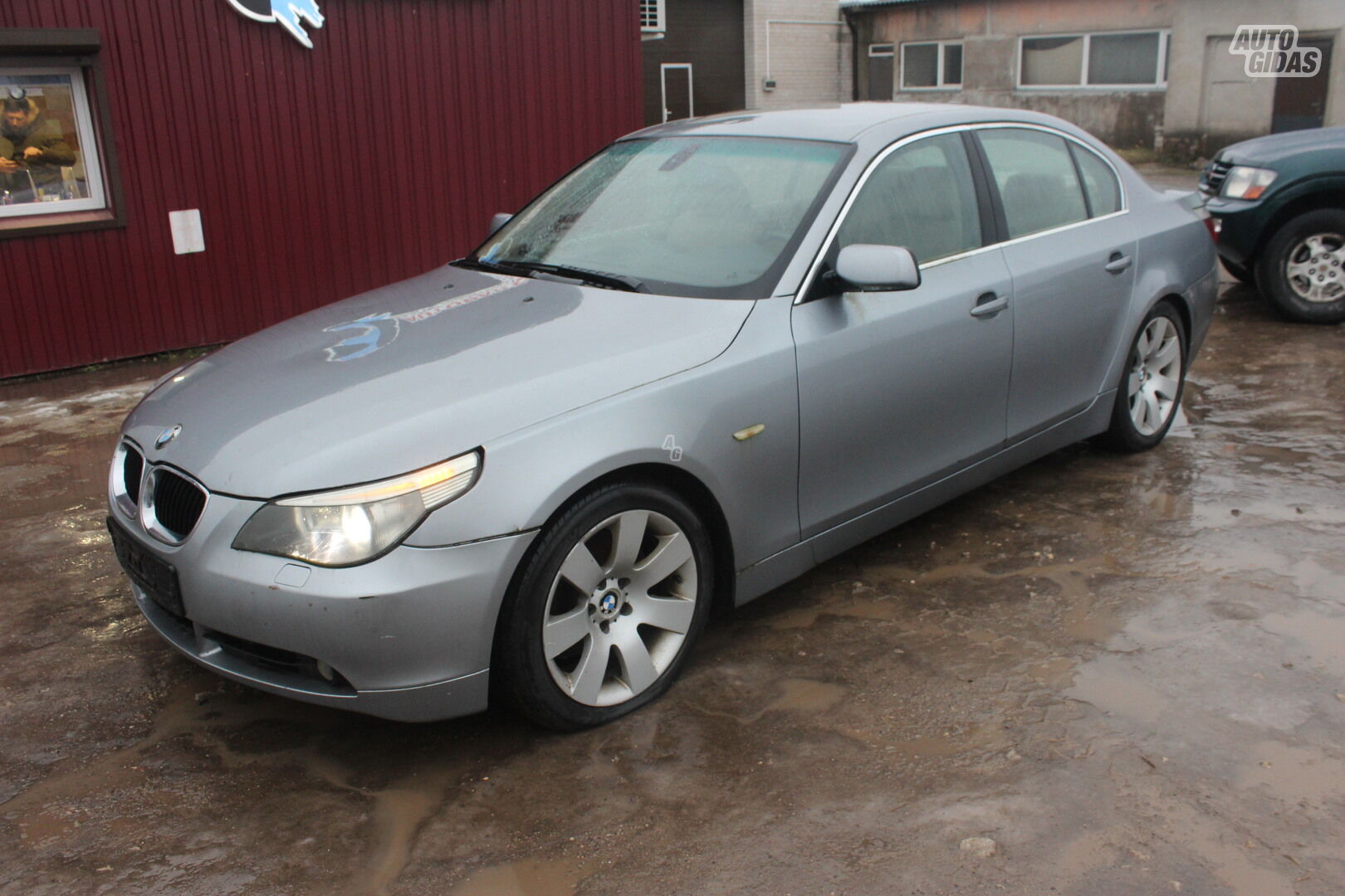 Bmw 530 E60 2004 m dalys