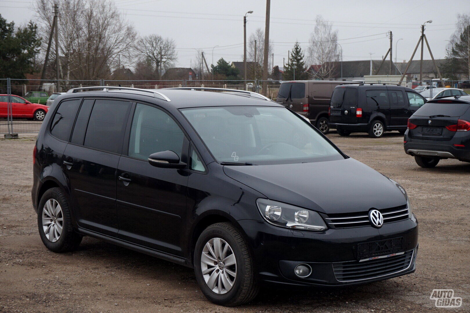 Volkswagen Touran 2011 m Vienatūris