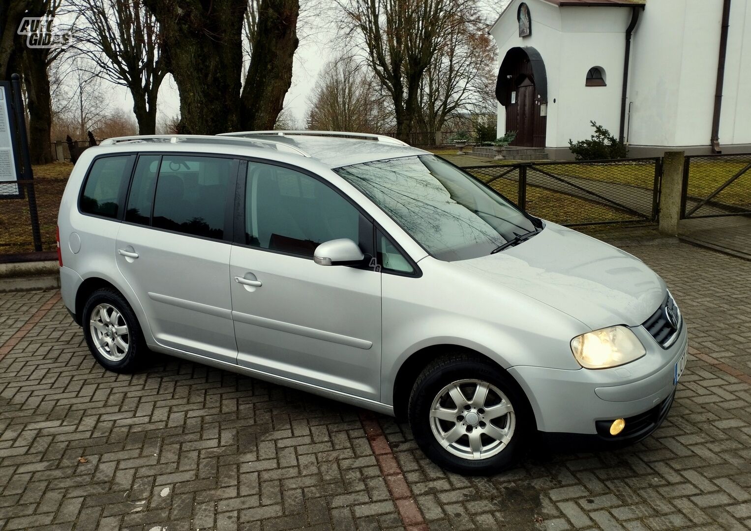 Volkswagen Touran 2005 г Минивэн