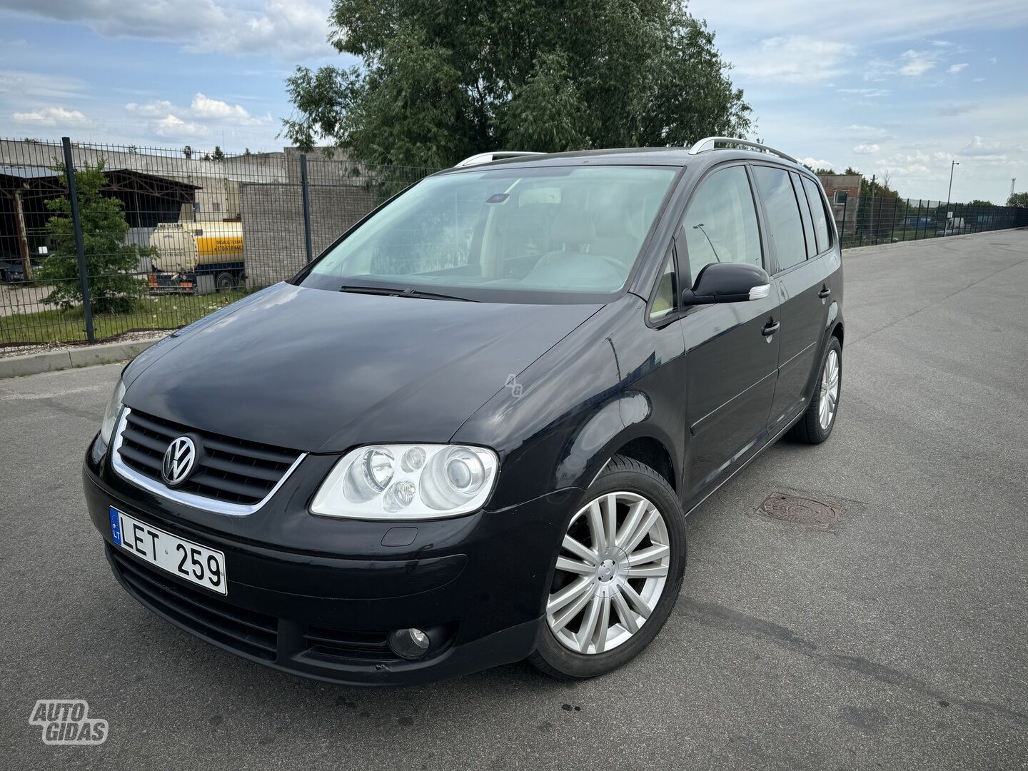 Volkswagen Touran 2006 г Минивэн