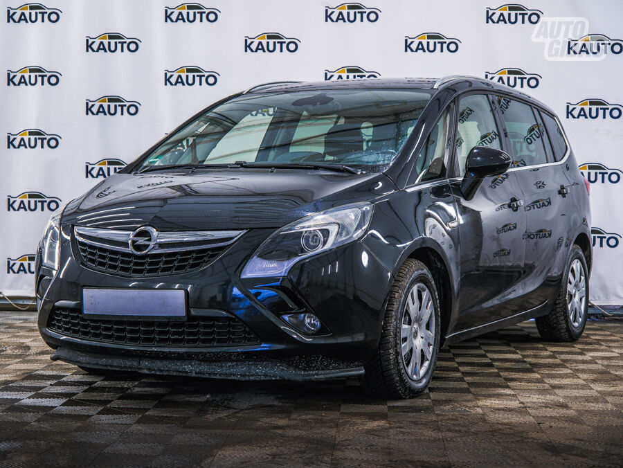 Opel Zafira 2015 m Vienatūris