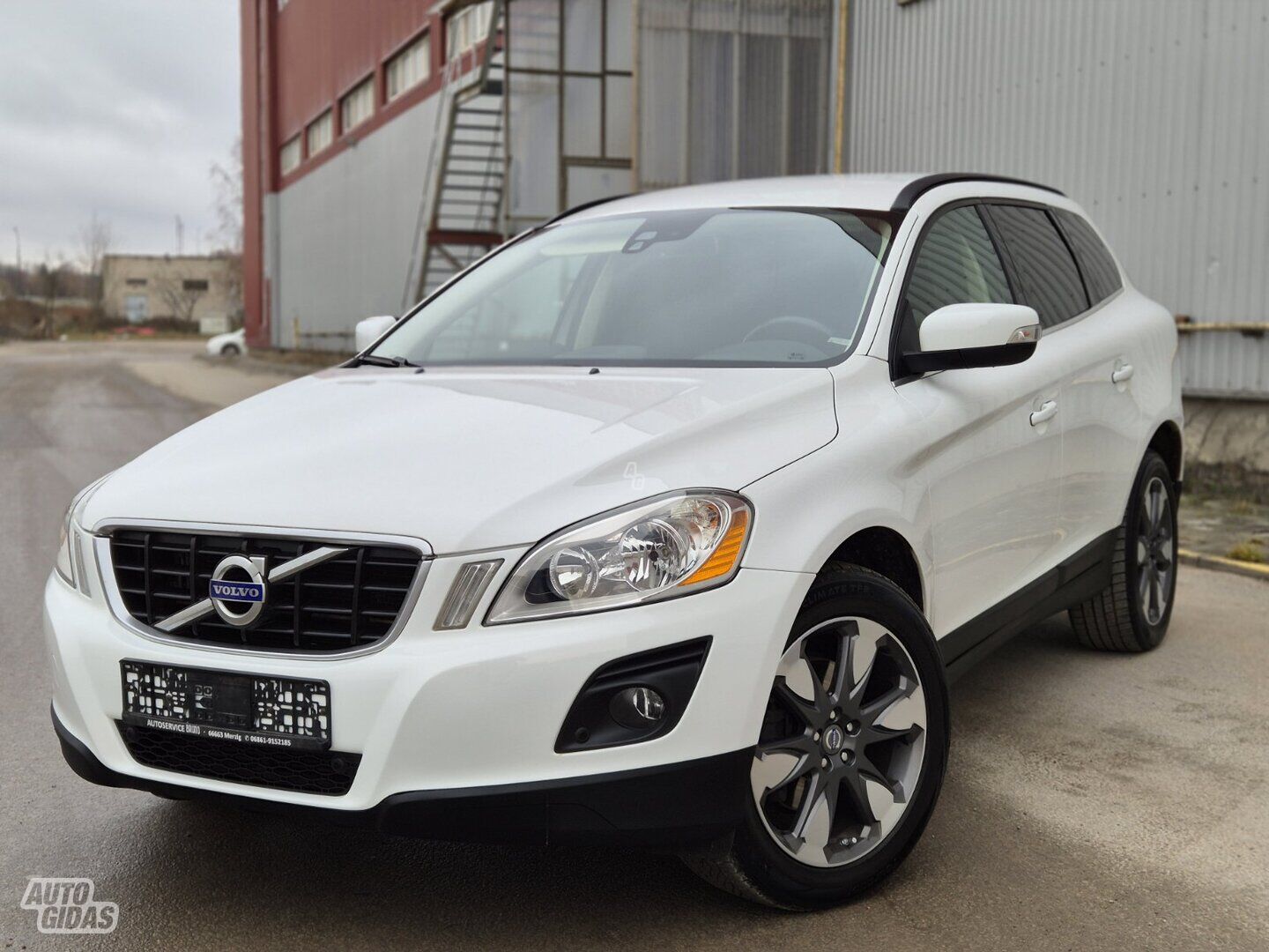 Volvo XC60 2010 m Visureigis / Krosoveris