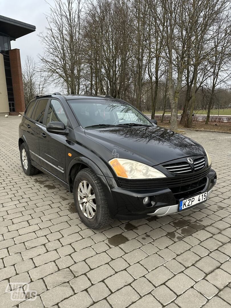 Ssangyong Kyron 2006 г Внедорожник / Кроссовер