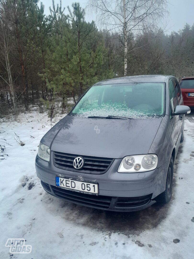 Volkswagen Touran 2004 m Vienatūris