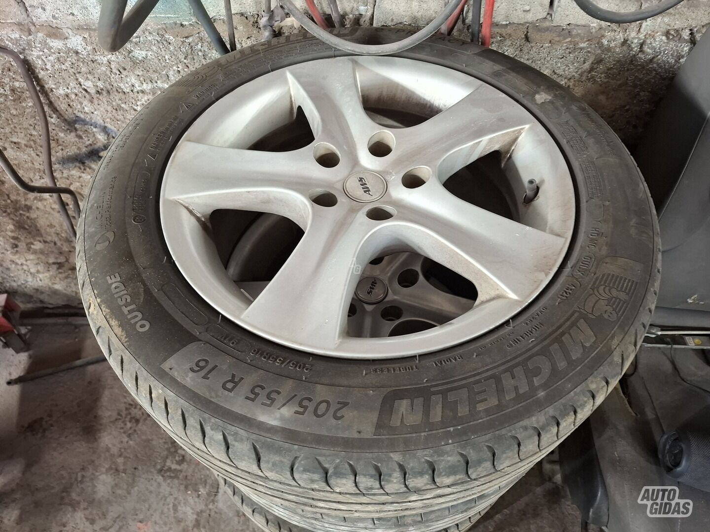 Golf light alloy R16 rims