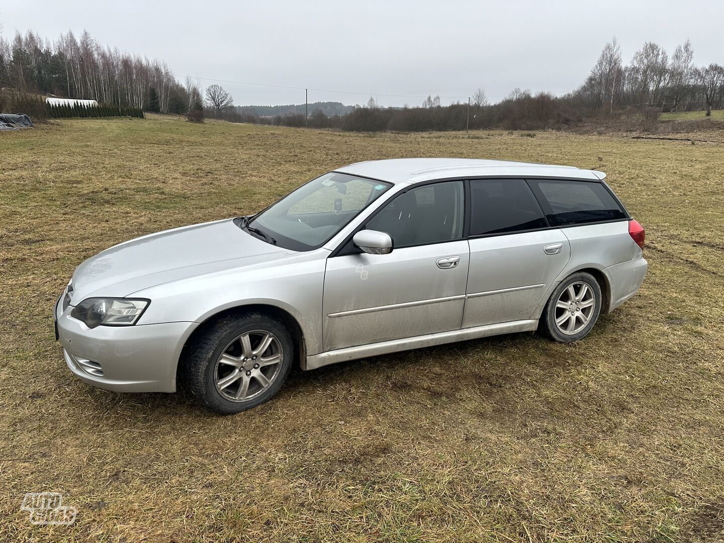 Subaru Legacy 2004 y Wagon