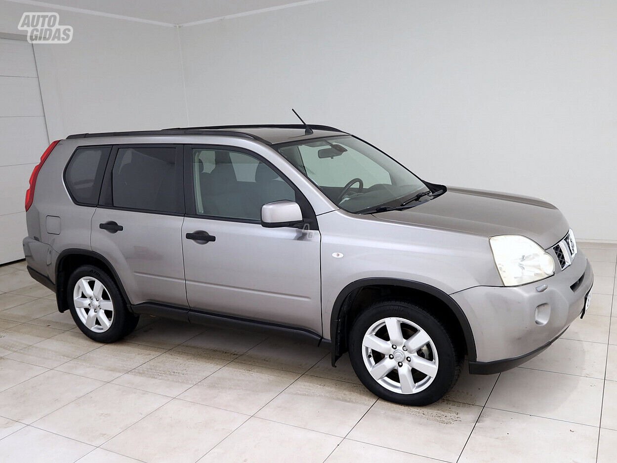 Nissan X-Trail 2008 г Внедорожник / Кроссовер