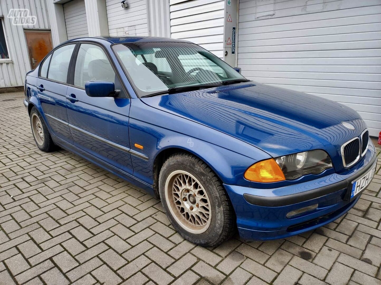 Bmw 320 2001 m Sedanas