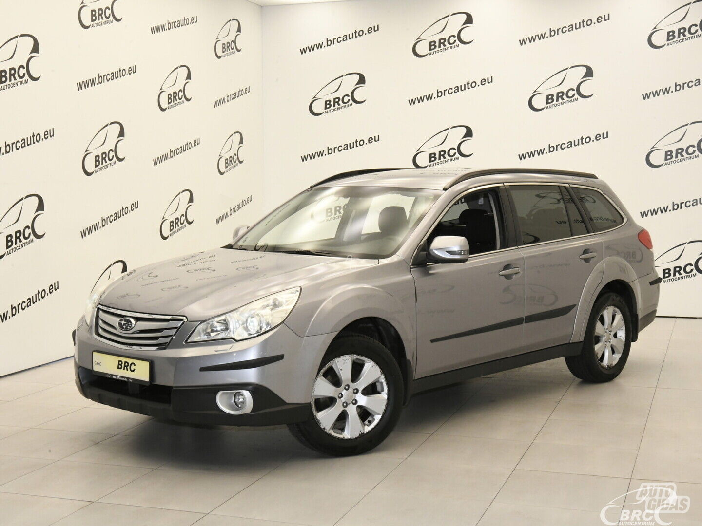 Subaru Outback 2.5 Symmetrical AWD 2011 m