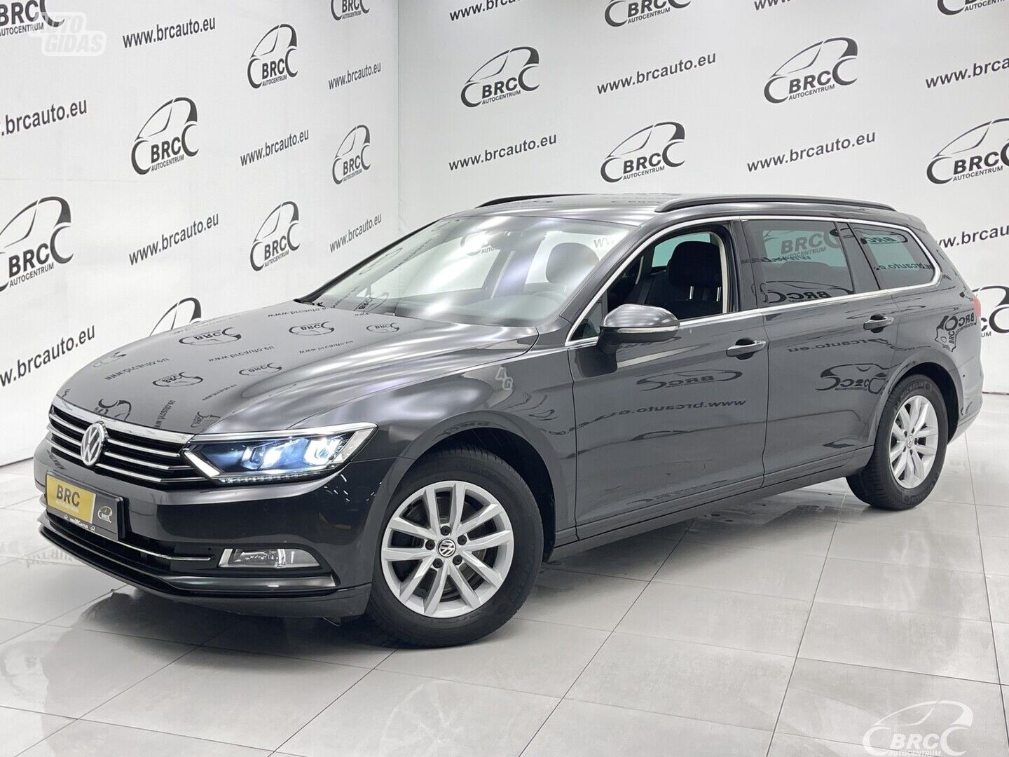 Volkswagen Passat 1.4 TSI Variant Auto 2017 y