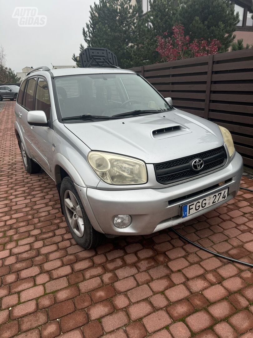 Toyota RAV4 2004 m Visureigis / Krosoveris