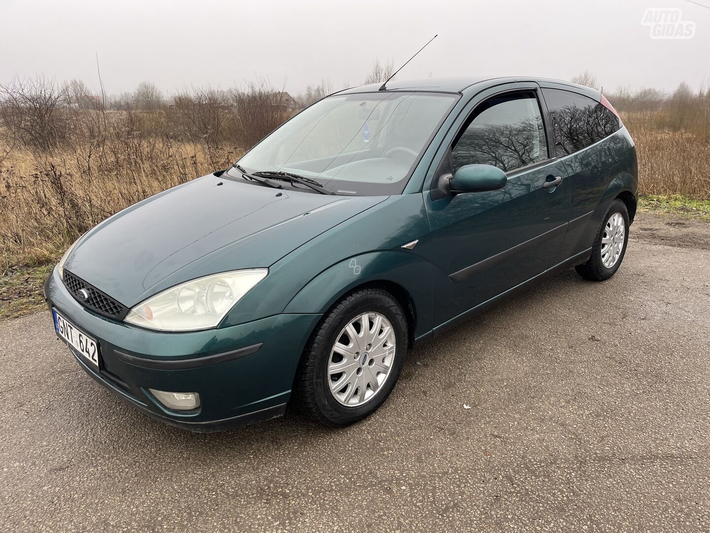 Ford Focus 2002 г Хэтчбек