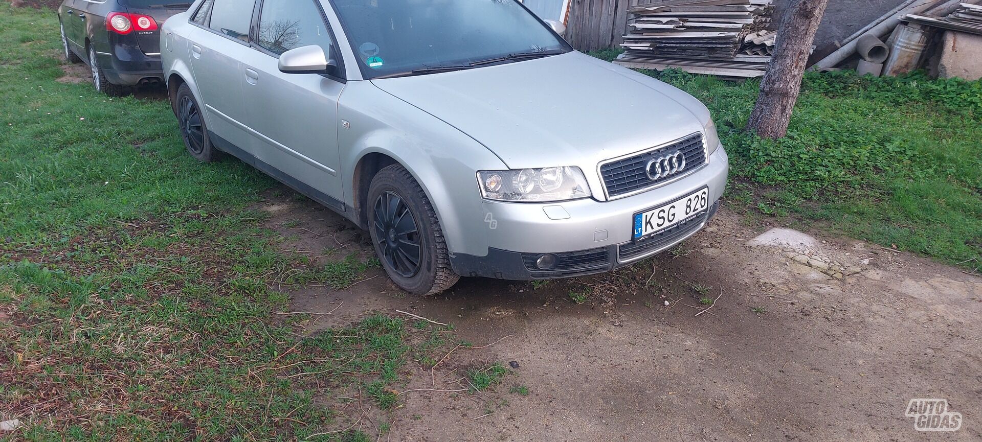 Audi A4 2002 г запчясти