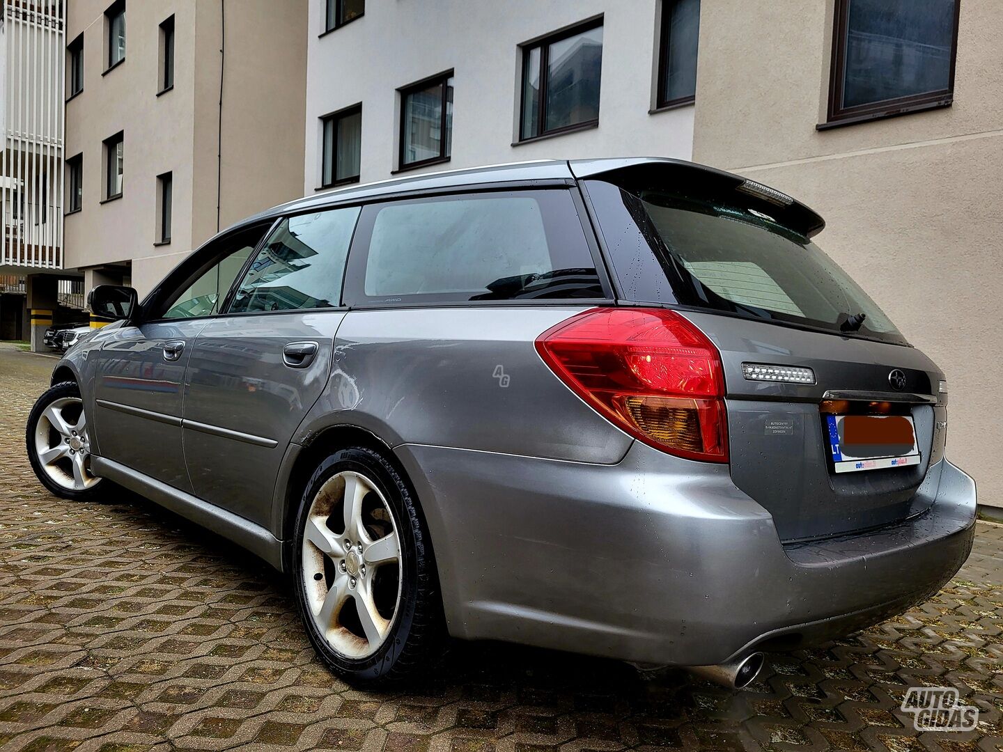 Subaru Legacy 2006 m Universalas