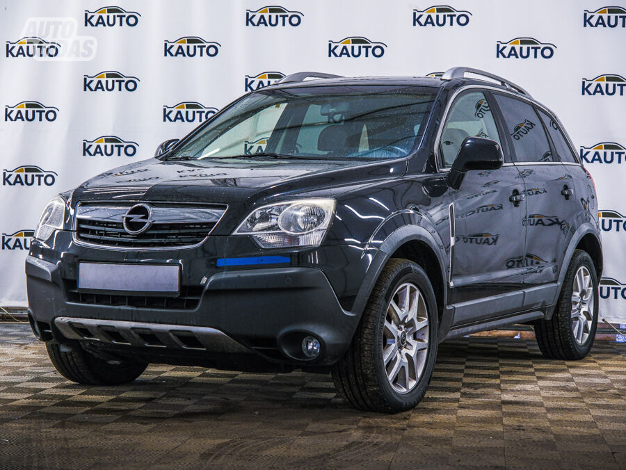 Opel Antara 2011 y Off-road / Crossover