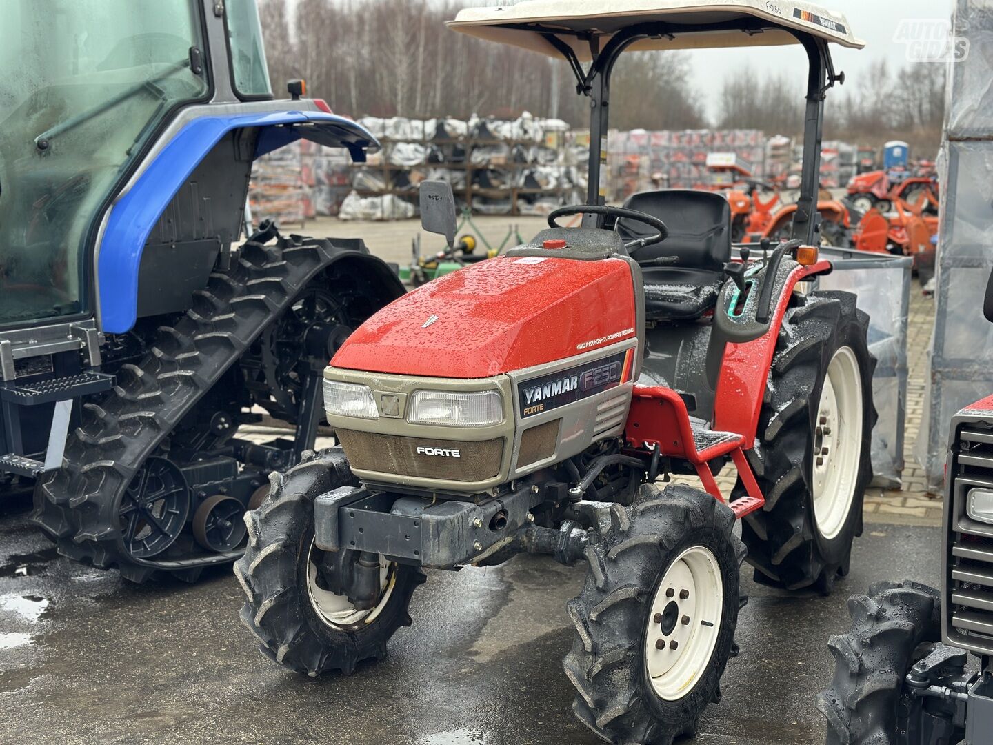 Yanmar Yanmar F-250 1998 y Tractor